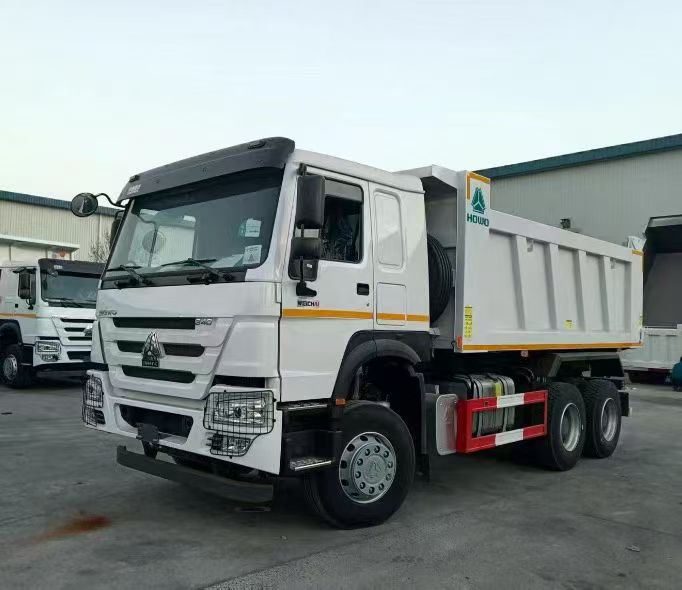 SINOTRUK HOWO کامیون کمپرسی کامیون باری